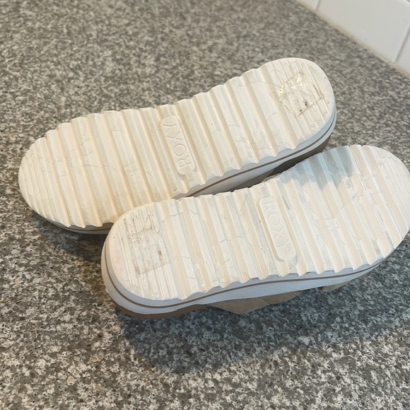 New Roxy Veria Tan Slide Sandals - Picture 6 of 7